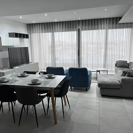 Amazing Sea View Sliema