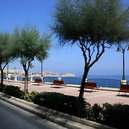 Amazing Sea View * 슬리에마