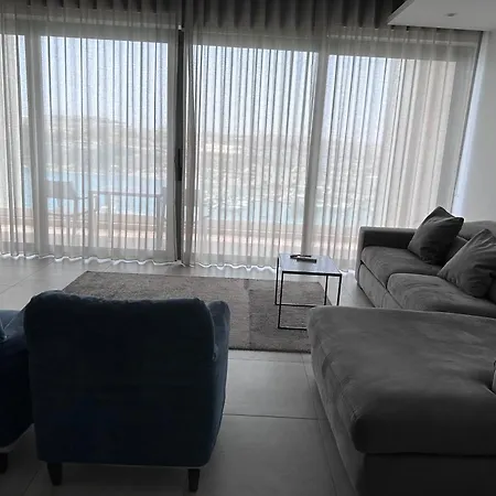 Amazing Sea View Apartment